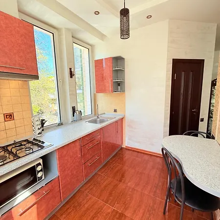 светлая Daire Odessa