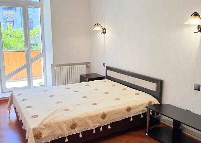 светлая * 敖德萨