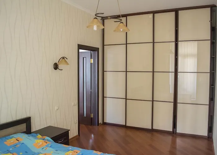 светлая Odessa